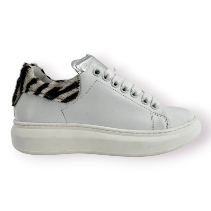 SNEAKERS DONNA IN PELLE DI COLORE BIANCO MILU' MILANO