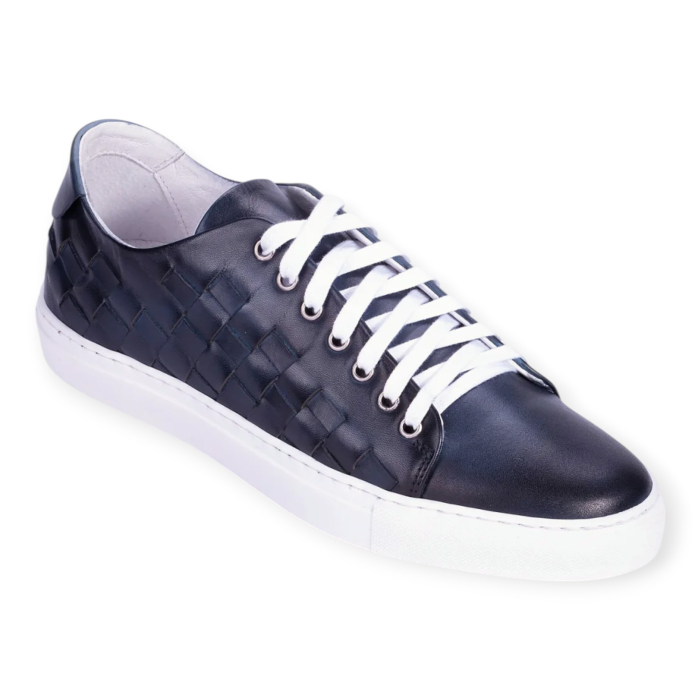 Sneakers Andrea Nobile Made in Italy in pelle colore legno cuoio, con dettaglio di intreccio laterale. 2