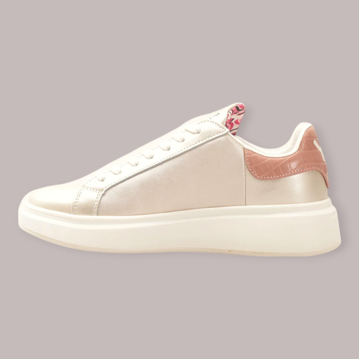 YNOT MILANO LOGO 3D LINEA QUEEN ROUND...