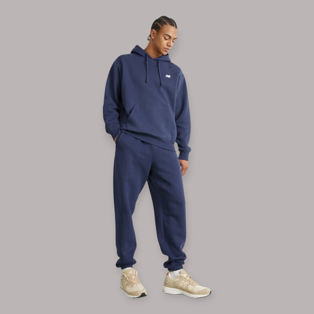 NEW BALANCE SPORT ESSENTIALS HOODIE...