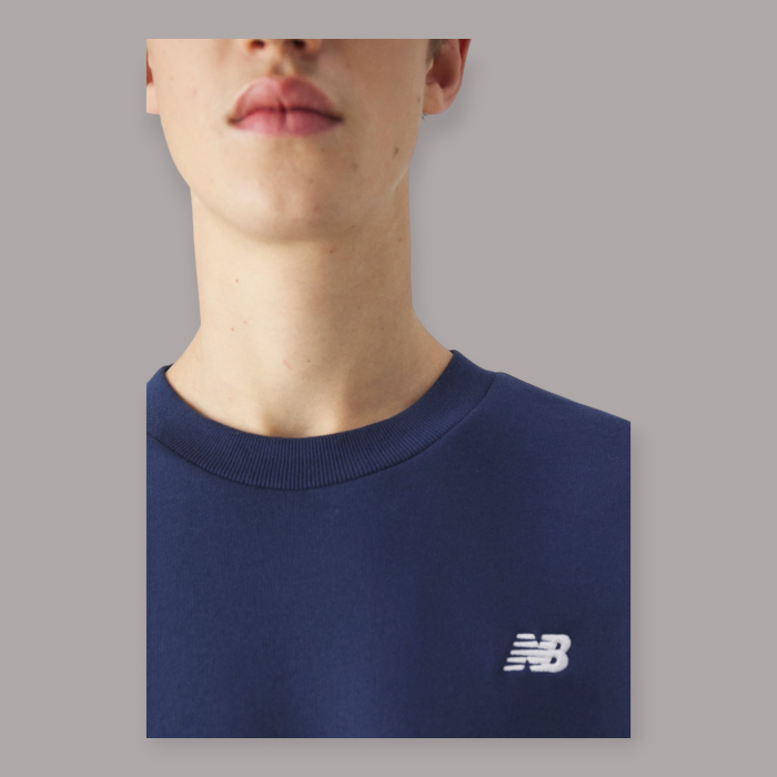 NEW BALANCE SPORT ESSENTIALS CREW FELPA UNISEX