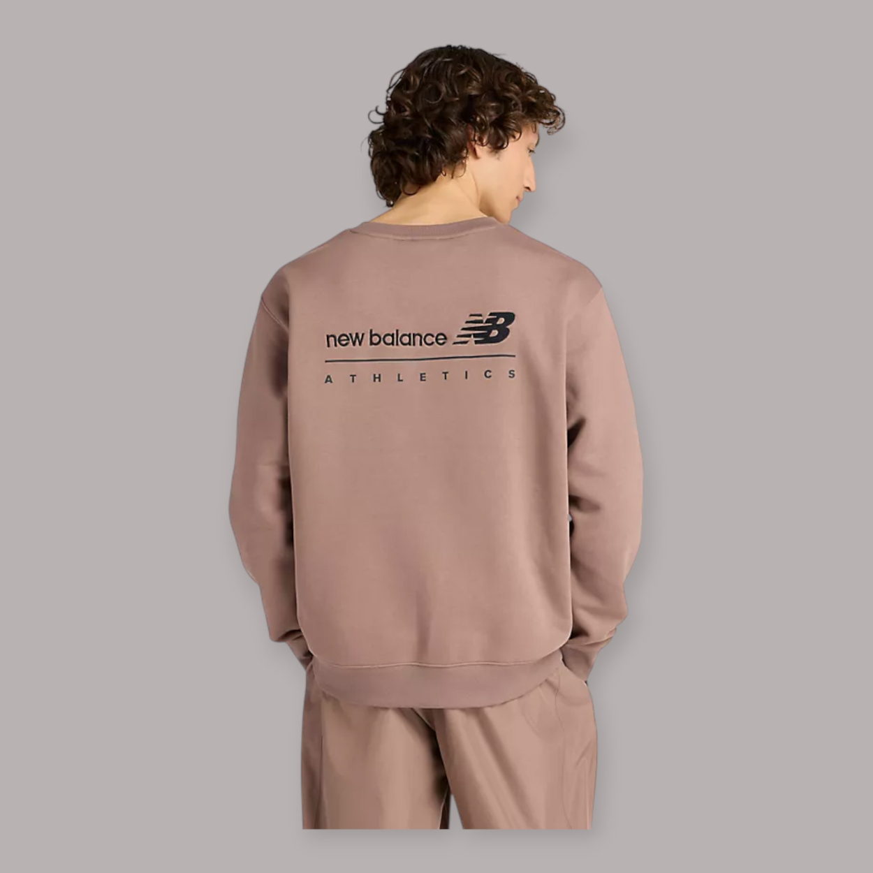 NEW BALANCE LINEAR GRAPHIC FLEECE... NEW BALANCE LINEAR GRAPHIC FLEECE...