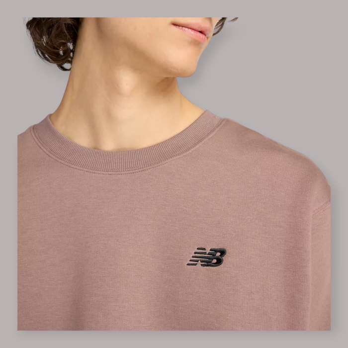 NEW BALANCE LINEAR GRAPHIC FLEECE CREW FELPA UNISEX