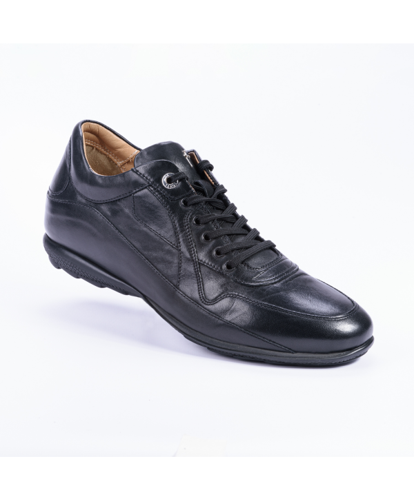 Sneakers Cesare Paciotti 4US Made in Italy, in pelle di vitello colore nero